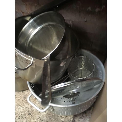 96 - LARGE QTY OF ALUMINIUM STAINLESS STEEL & COMMERCIAL COOKING POTS & PANS, STRAINERS ETC