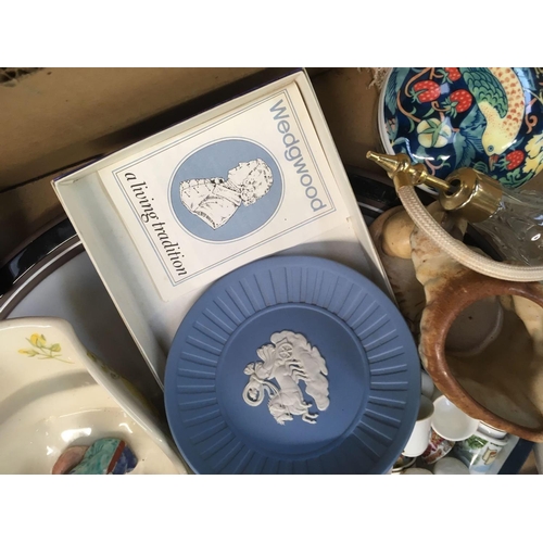 23 - CARTON WITH DOMINO SET, THIMBLES, TEA POT, PLATES & SMALL TRINKET BOXES