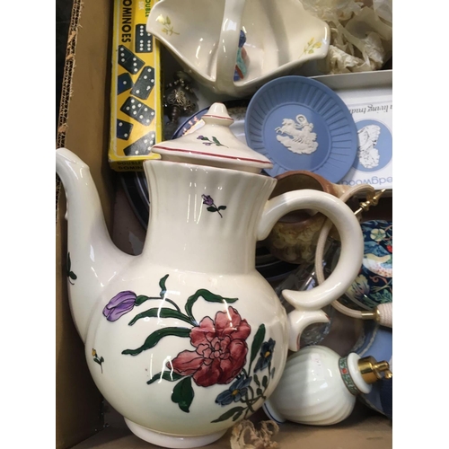 23 - CARTON WITH DOMINO SET, THIMBLES, TEA POT, PLATES & SMALL TRINKET BOXES
