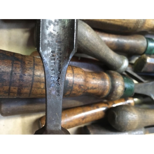 26 - CARTON WITH MISC GAUGING CHISELS