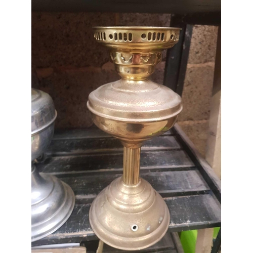 61 - SHELF OF MISC BRASS & COPPER OIL LAMPS