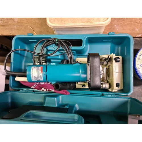 133 - MAKITA BISCUIT CUTTER WITH BISCUITS