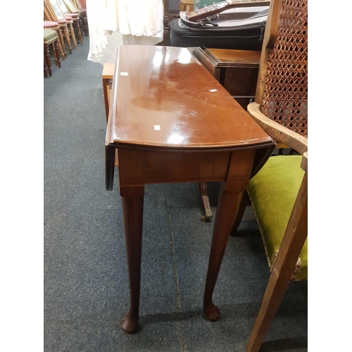 299 - REPRODUCTION MAHOGANY NARROW DROP FLAP TABLE