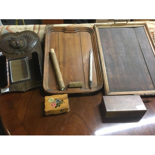 367 - WOODEN TRAY & OTHER TREEN ITEMS & MIRROR BACK BRUSH SET