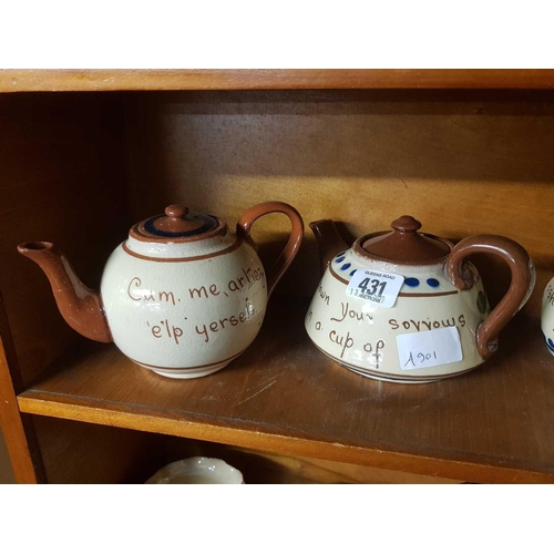 431 - 2 SHELVES OF MOTTO / TORQUAY WARE, SOME PIECES DAMAGED