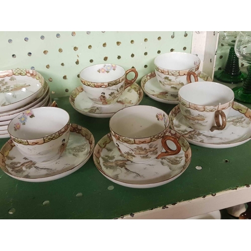 437 - SHELF OF ORIENTAL TEA WARE