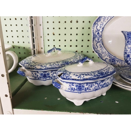 443 - SHELF OF BLUE & WHITE CHINAWARE CONSISTING OF ATHOL CHINAWARE ETC