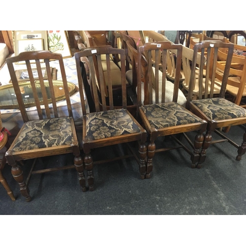 482 - 4 OAK DINING CHAIRS