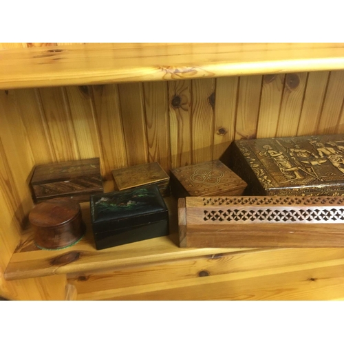 602 - 11 WOODEN TRINKET BOXES