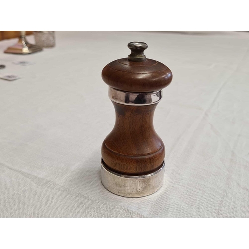 651 - A SILVER MOUNTED & WOOD PEPPER MILL (WORKING ORDER)