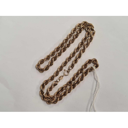 738 - A 9ct GOLD ROPE TWIST NECK CHAIN, 19'' LONG