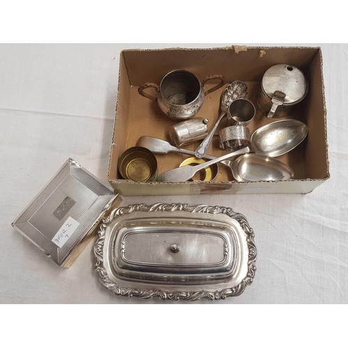 777 - SMALL CARTON OF SILVER ITEMS INCL; SERVIETTE RINGS, CIGARETTE BOX, PEPPER & MUSTARD POT (NO LINER) &... 