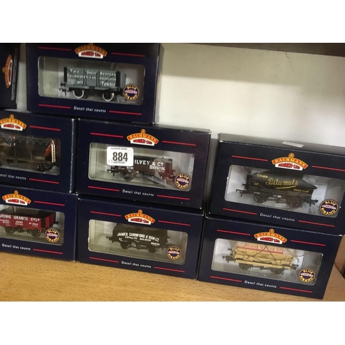 884 - 10 BOXED BACHMANN WAGONS