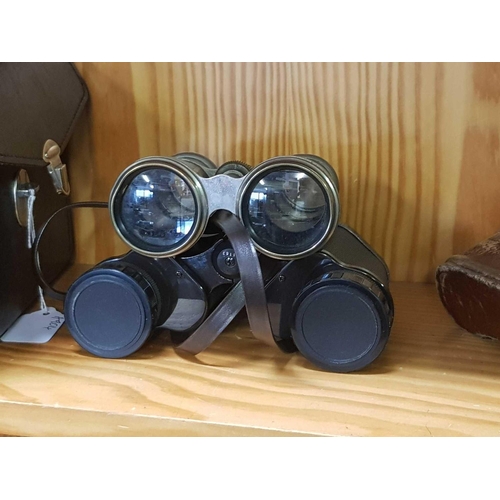 902 - 2 PAIR OF BINOCULARS IN ORIGINAL CASES, 1 ULTRA VIEW DELUX ZOOM, THE OTHER UNKNOWN MAKER, POSSIBLY M... 