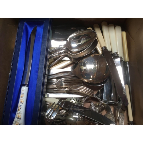 23 - CARTON OF MISC CUTLERY