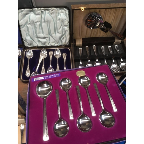 28 - 6 BOXED SETS OF MISC SERVING SPOONS