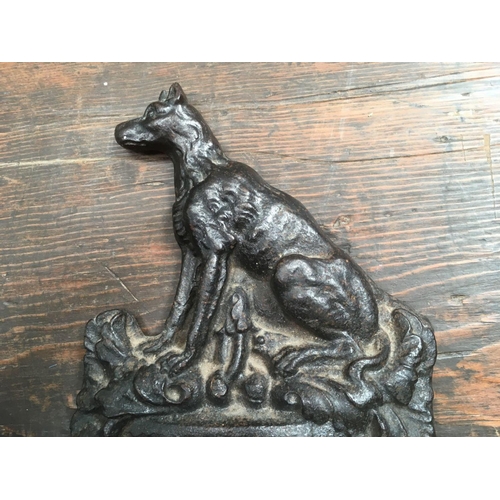 5 - CAST IRON DOOR STOP OF A DOG