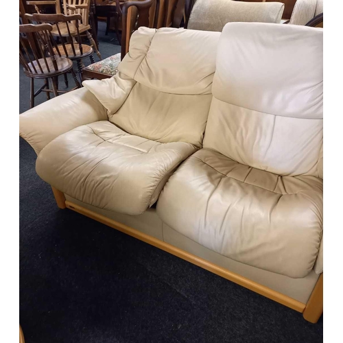 424 - EKORNES SWEDISH 2 SEATER RECLINING SETTEE