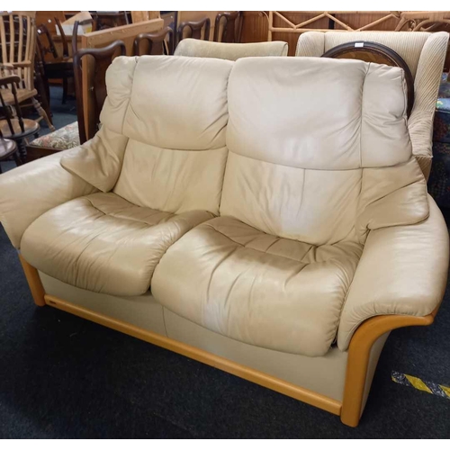 424 - EKORNES SWEDISH 2 SEATER RECLINING SETTEE