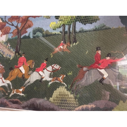 465 - LARGE F/G EMBROIDERED PICTURE OF A HUNTING SCENE