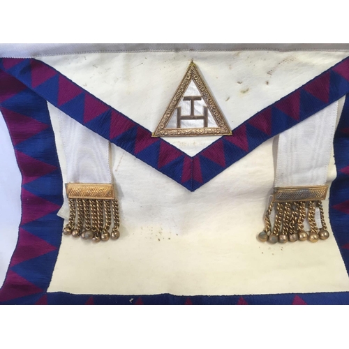 780 - EAST LANCASHIRE MASONIC APRON & REGALIA