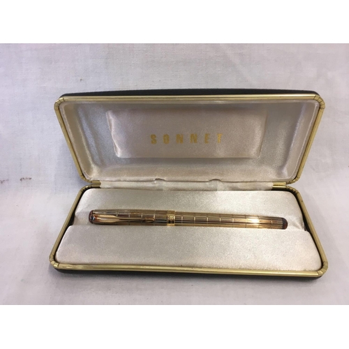 830 - GOLD PLATED PARKER SONNET ROLLER BALL PEN