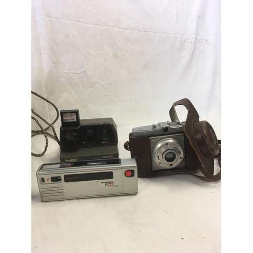 907 - CARTON WITH POLAROID CAMERAS, A GNOME SLIDE PROJECTOR & VARIOUS OTHER CAMERA'S