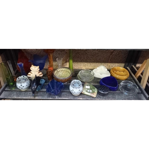 32 - SHELF OF MISC GLASSWARE INCL: VASES, ROSE BOWL IN WOOD, ASHTRAYS & A POOLE DOLPHIN