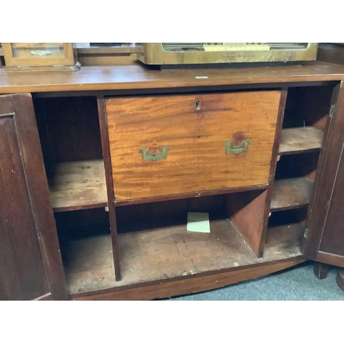 360 - VICTORIAN MAHOGANY WINE & DRINKS CABINET