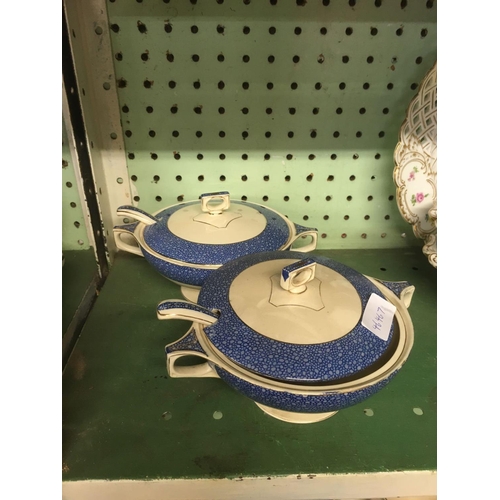 402 - 2 SMALL ART DECO MEAKIN SOUP TUREENS WITH LADLES, PAIR OF DAVENPORT DISHES, MEISSON CAKE PLATE & BLU... 