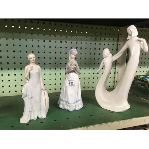 411 - SHELF OF CHINA FIGURINES