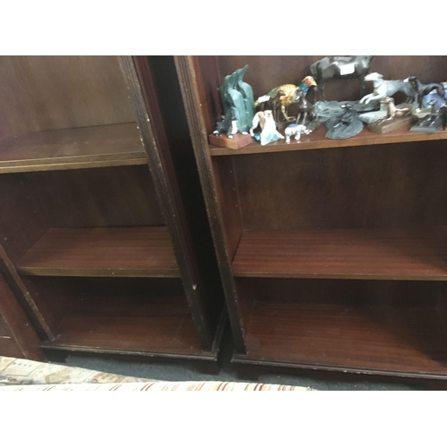 475 - 2 MAHOGANY BOOKCASES WITH ADJUSTABLE SHELVING, 6ft TALL X 2ft 4'' WIDE