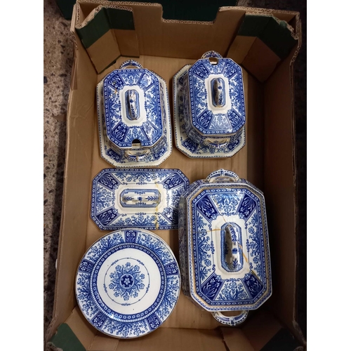 172 - 3 CARTONS OF MISC BLUE & WHITE CHINA BY HILL POTTERY & REAL OLD WILLOW