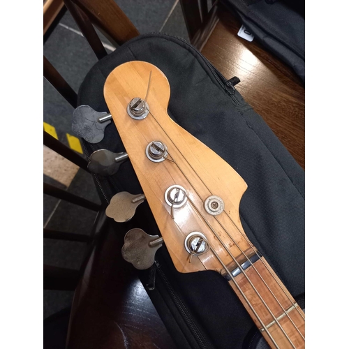 251 - UN-NAMED ELECTRIC BASS GUITAR WITH CARRY CASE