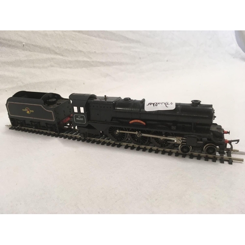 920 - 'OO' GAUGE LOCOMOTIVE & TENDER 462 PRINCESS VICTORIA & AN 'OO' GAUGE LOCOMOTIVE 262 BRITISH RAIL