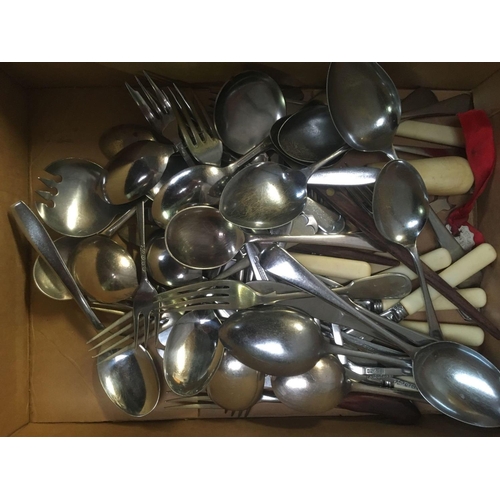 13 - SMALL CARTON OF MISC STAINLESS STEEL CUTLERY