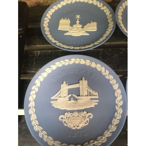 26 - 6 WEDGWOOD CHRISTMAS PLATES 71, 73, 75, 77, 78, 79