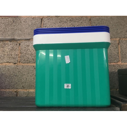 37 - PLASTIC COOLER BOX