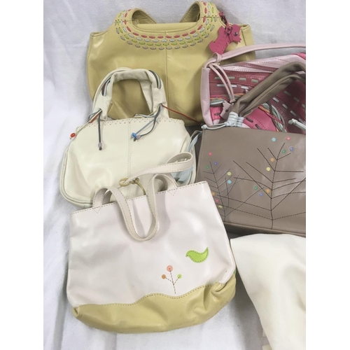 42 - 7 SMALL LIGHT COLOURED HANDBAGS IN NEW CONDITION, SOME WITH LABELS, BEARING THE NAME OF ''RADLEY''