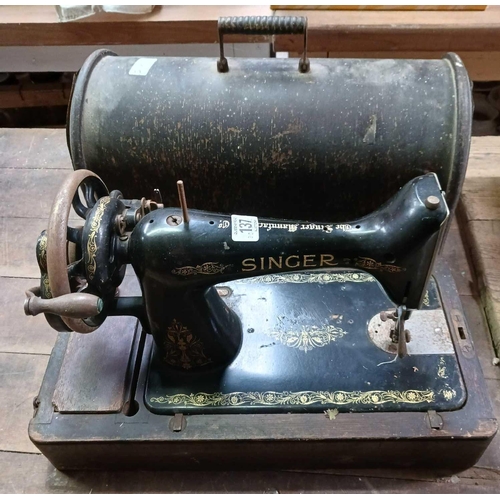 VINTAGE SINGER HAND SEWING MACHINE WITH CASE