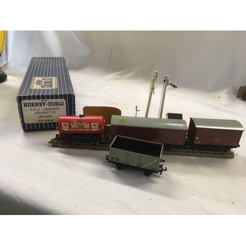 1060 - HORNBY DUBLO TANK LOCO EDL17, 'OO' GAUGE ROLLING STOCK & SIGNALS ETC