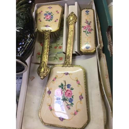 123 - CARTON OF BLUE & WHITE GILT EDGED DINNER SERVICE BY BURLEIGH WARE, HAIRDRESSING SET & GURGLE JUG