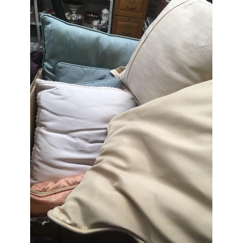 136 - 2 CARTONS OF VARIOUS CUSHIONS & A LEG PILLOW