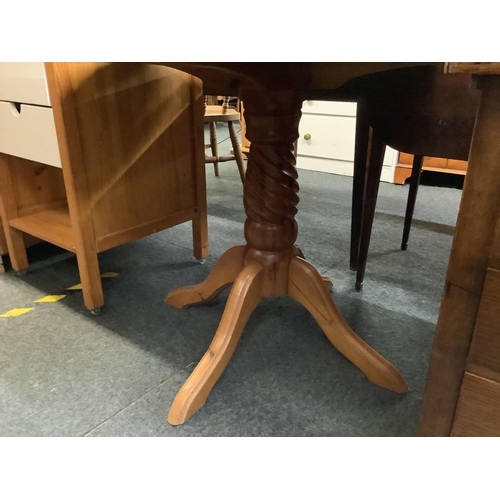 294 - CIRCULAR PINE KITCHEN TABLE ON PEDESTAL LEGS