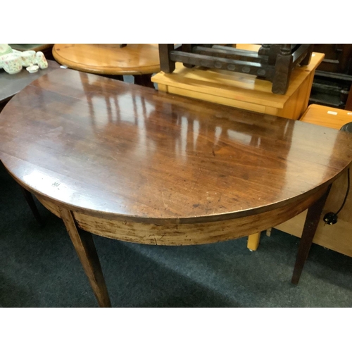 303 - MAHOGANY 'D' SHAPED SIDE TABLE WITH TAPERING LEGS