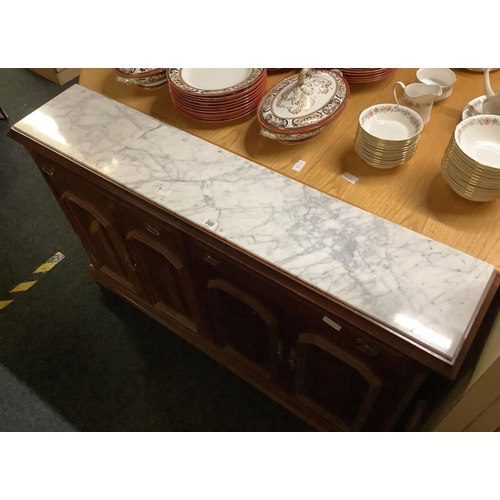 360 - MODERN MAHOGANY NARROW SIDEBOARD WITH MARBLE TOP, REPAIRED, 4ft WIDE