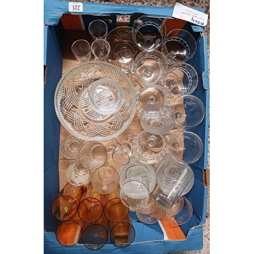 221 - CARTON OF MIXED GLASSWARE, DESSERT DISHES, BOWLS, DRINKING GLASSES