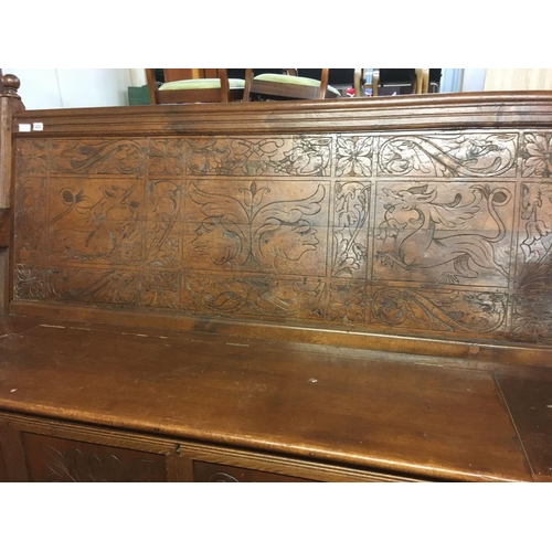 635 - HEAVILY CARVED OAK VICTORIAN MONKS BENCH