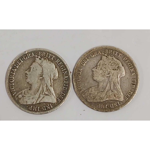 795 - TWO VICTORIAN SILVER SHILLINGS 1893 / 1900