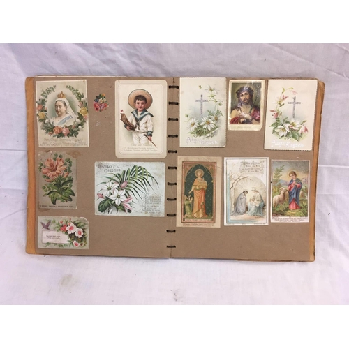 864 - FOLDER OF VINTAGE POSTCARDS